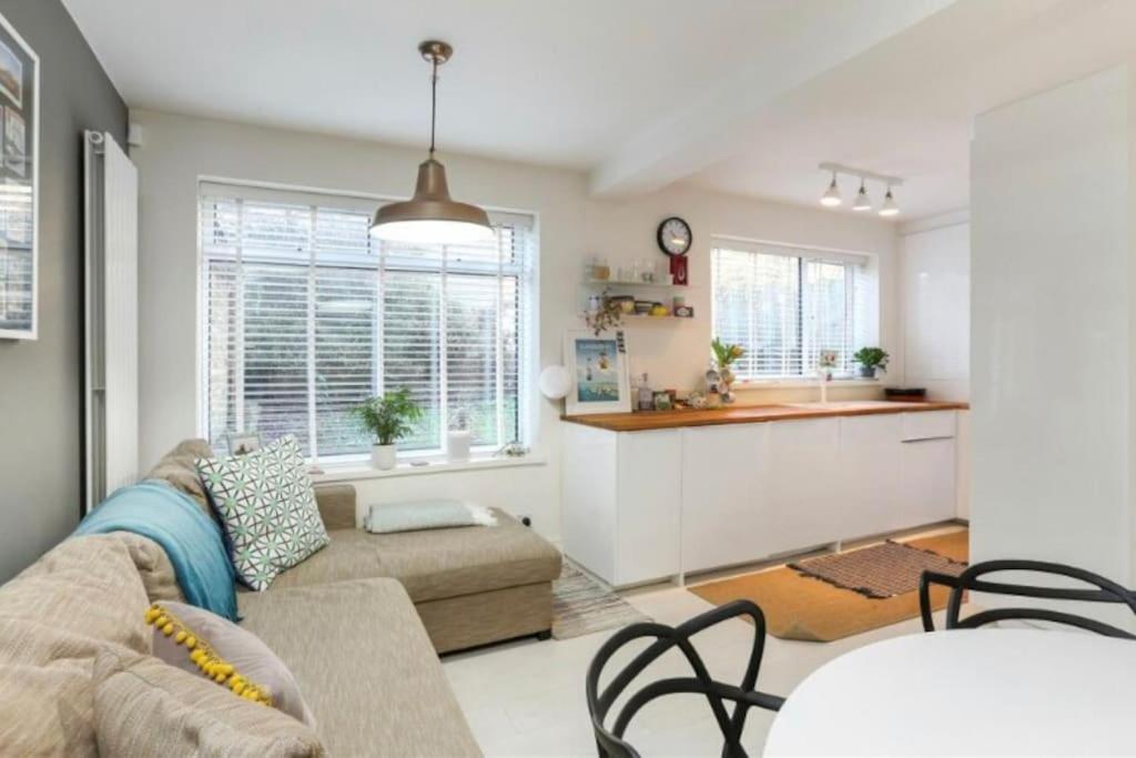 Chetwynd Paradise Apartment London Bagian luar foto